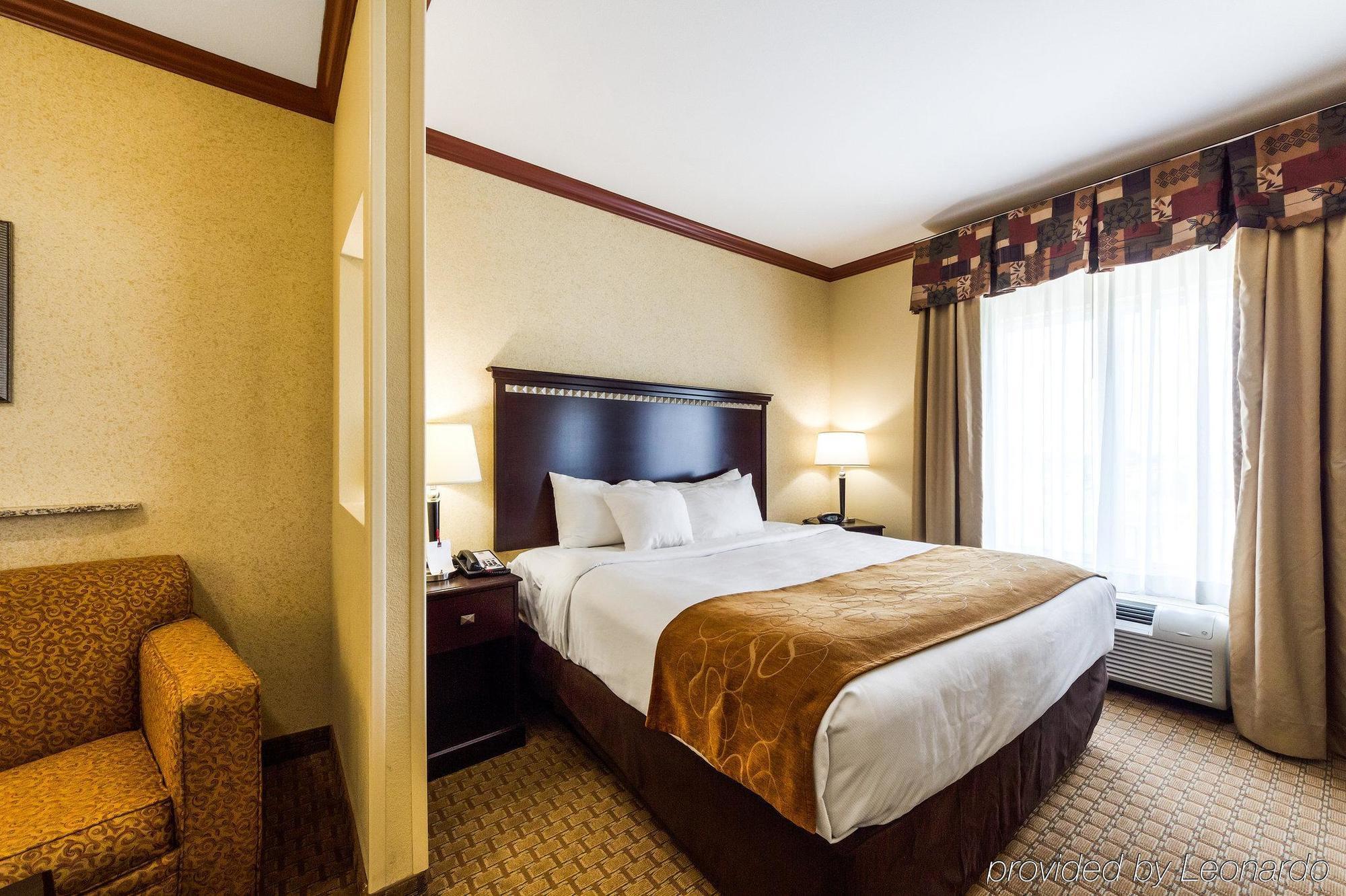 Comfort Suites Central Корпус-Кристи Экстерьер фото