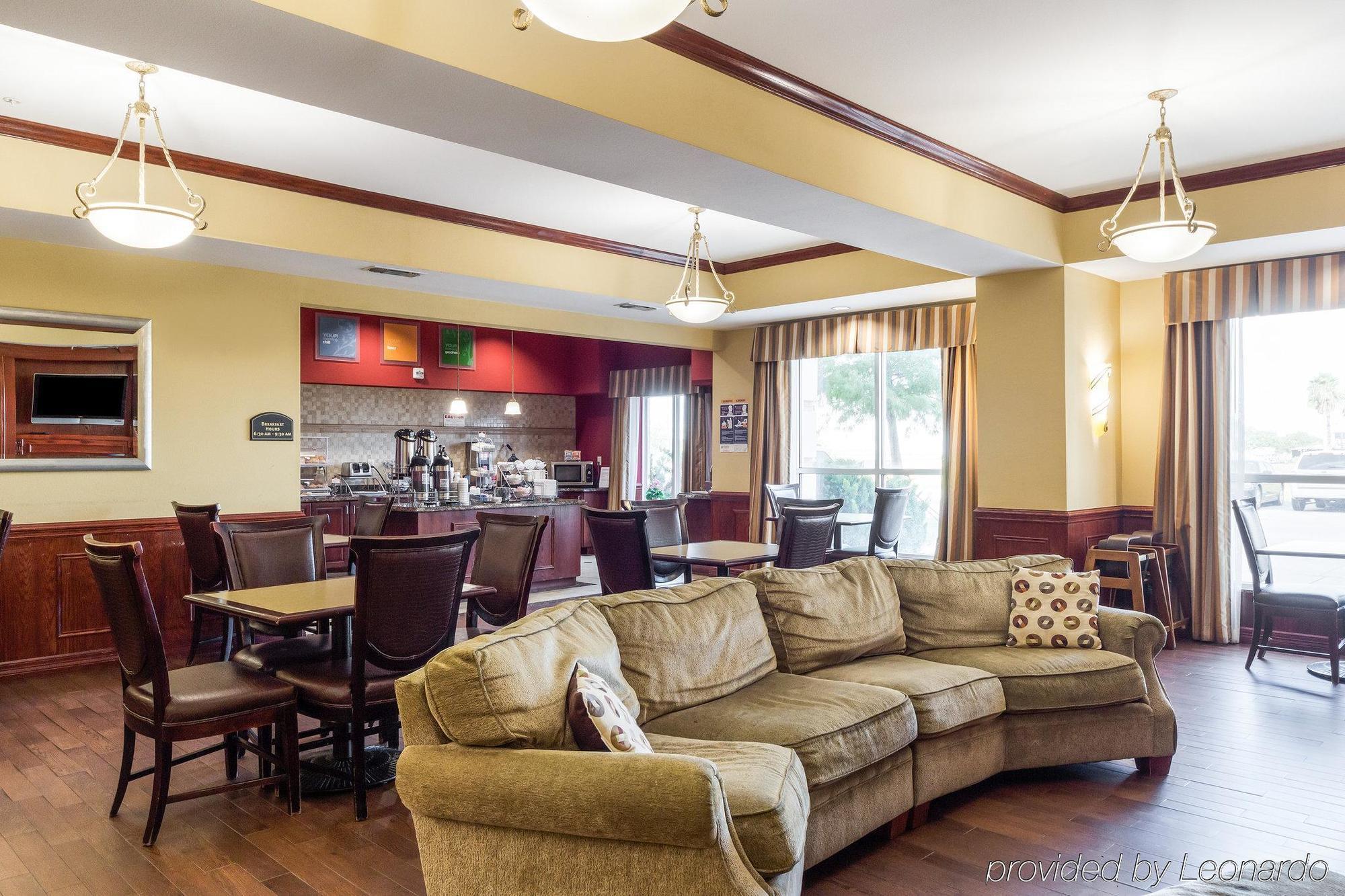 Comfort Suites Central Корпус-Кристи Экстерьер фото