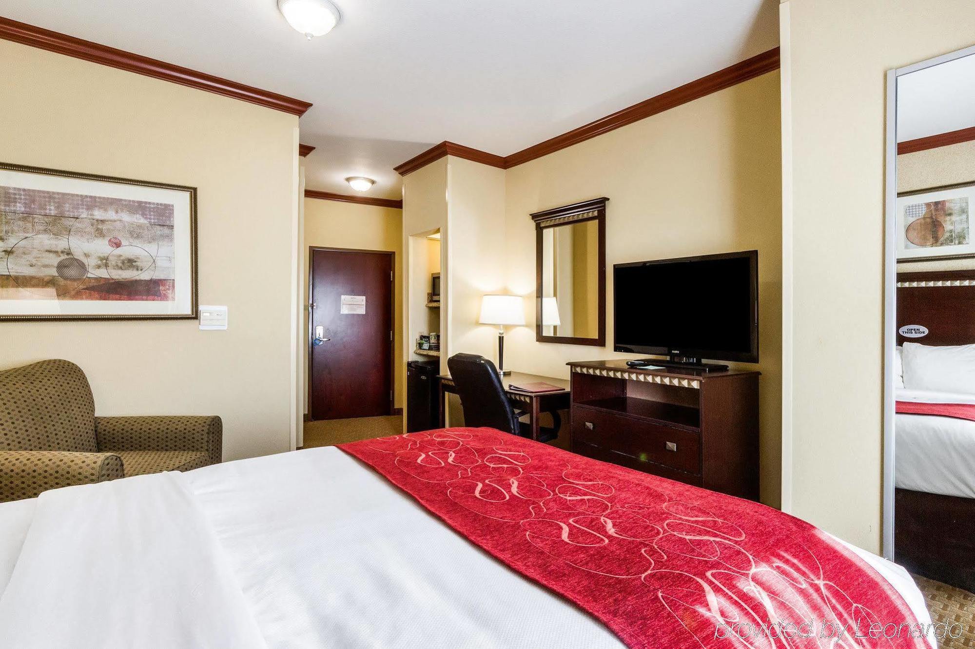 Comfort Suites Central Корпус-Кристи Экстерьер фото