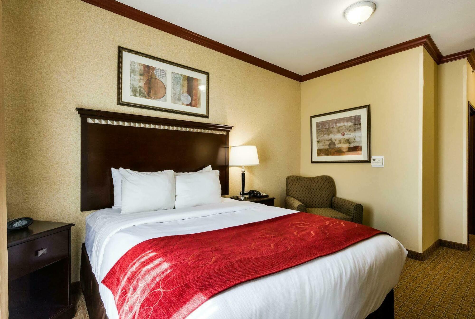 Comfort Suites Central Корпус-Кристи Экстерьер фото
